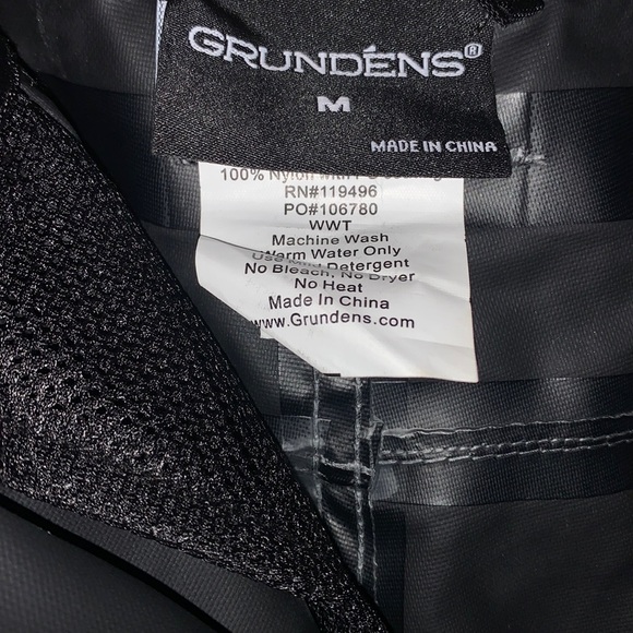 Grundéns Rain Pants Medium - Picture 2 of 3